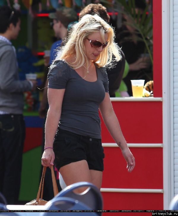 Бритни с детьми в Луна-Парке55.jpg(Бритни Спирс, Britney Spears)