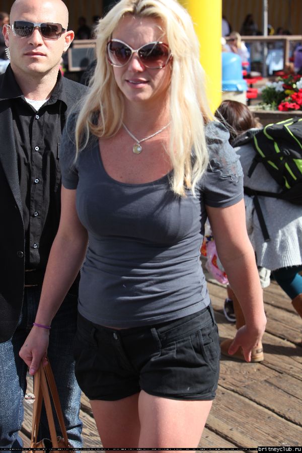 Бритни с детьми в Луна-Парке57.jpg(Бритни Спирс, Britney Spears)
