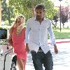 Бритни и Джейсон в Калабасасе