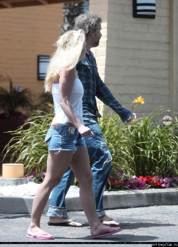 Бритни и Джейсон в Санта Барбаре22.jpg(Бритни Спирс, Britney Spears)