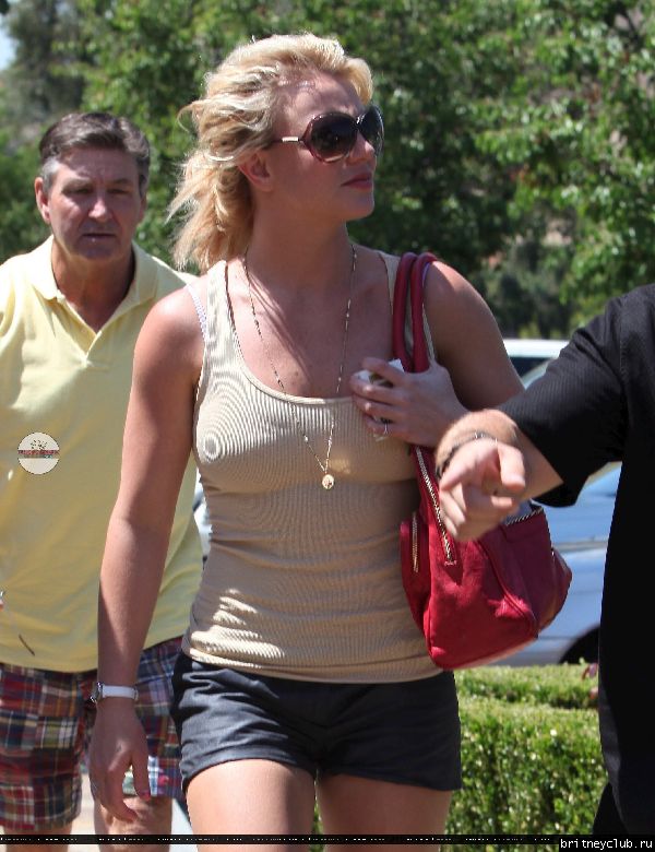 Бритни с отцом в Калабасасе12.jpg(Бритни Спирс, Britney Spears)