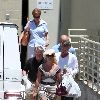 Бритни делает покупки в Санта Барбаре