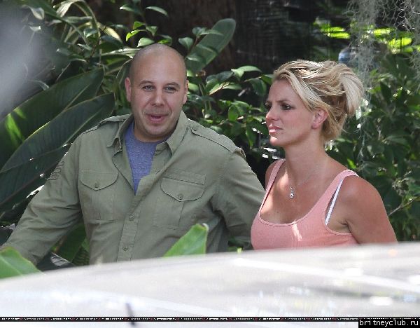 Бритни посещает студию в Лос-Анджелесе19.jpg(Бритни Спирс, Britney Spears)