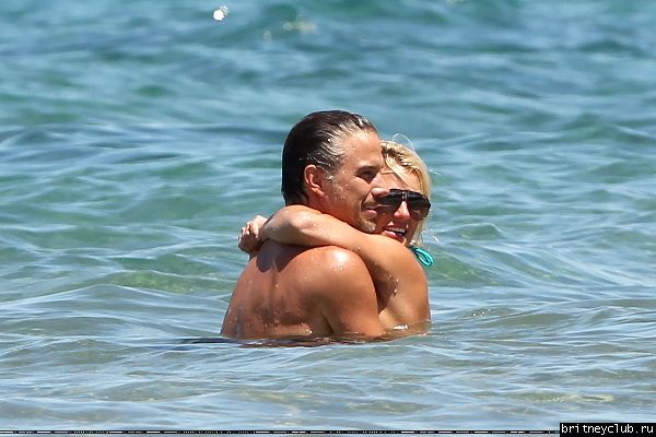 Бритни и Джейсон на Гавайях31.jpg(Бритни Спирс, Britney Spears)