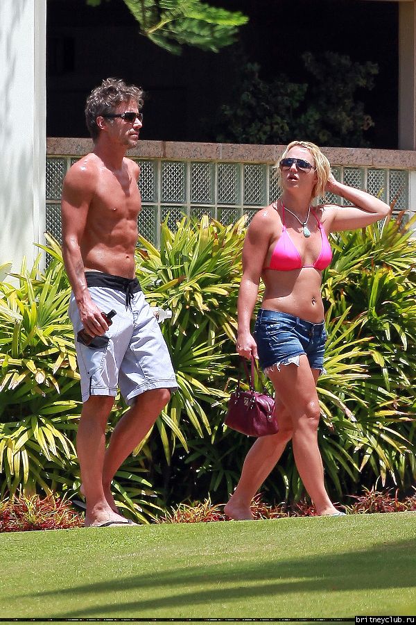 Бритни и Джейсон на Гавайях32.jpg(Бритни Спирс, Britney Spears)