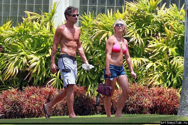 Бритни и Джейсон на Гавайях37.jpg(Бритни Спирс, Britney Spears)