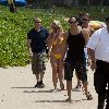 Бритни и Джейсон на пляже на курорте Мауи