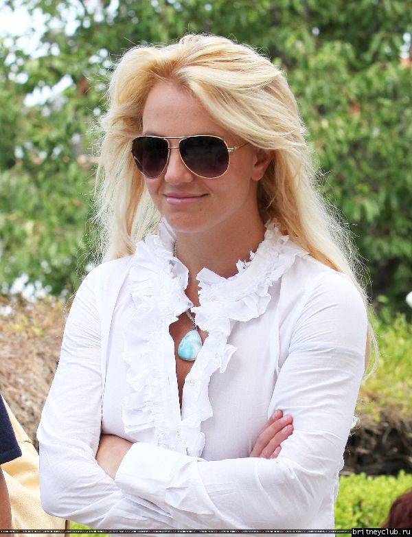 Бритни в Калабасасе36.jpg(Бритни Спирс, Britney Spears)