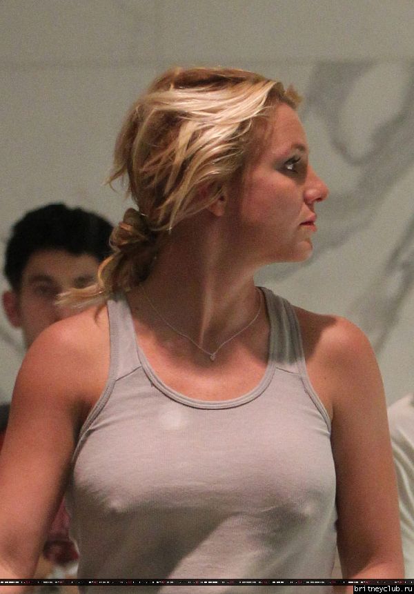 Бритни в Беверли Хиллз03.jpg(Бритни Спирс, Britney Spears)
