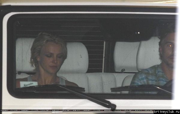 Бритни в Беверли Хиллз05.jpg(Бритни Спирс, Britney Spears)