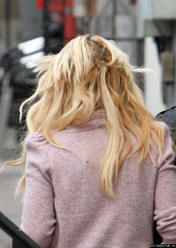 Бритни делает покупки в Санта Монике24.jpg(Бритни Спирс, Britney Spears)