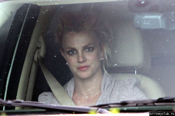 Бритни делает покупки в Санта Монике33.jpg(Бритни Спирс, Britney Spears)