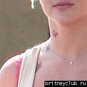 Бритни и Джейсон в Калабасасе75.jpg(Бритни Спирс, Britney Spears)