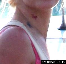 Бритни и Джейсон в Калабасасе79.jpg(Бритни Спирс, Britney Spears)