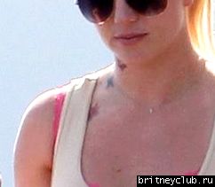 Бритни и Джейсон в Калабасасе86.jpg(Бритни Спирс, Britney Spears)