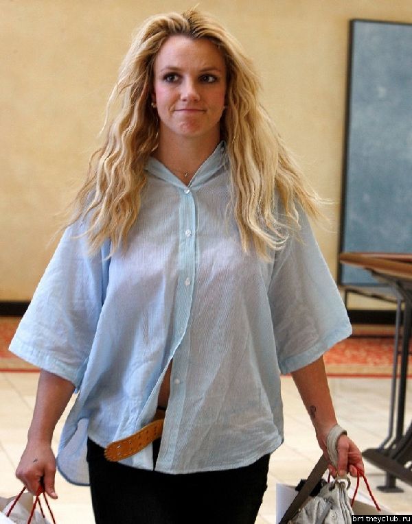 Бритни в Thousand Oaks007.jpg(Бритни Спирс, Britney Spears)