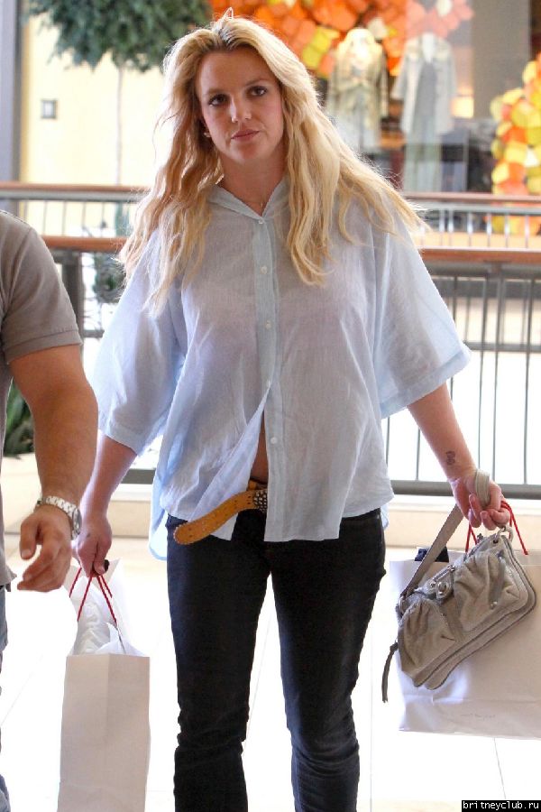 Бритни в Thousand Oaks018.jpg(Бритни Спирс, Britney Spears)