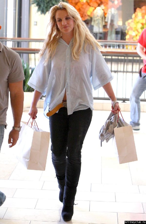 Бритни в Thousand Oaks020.jpg(Бритни Спирс, Britney Spears)