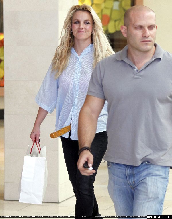 Бритни в Thousand Oaks044.jpg(Бритни Спирс, Britney Spears)