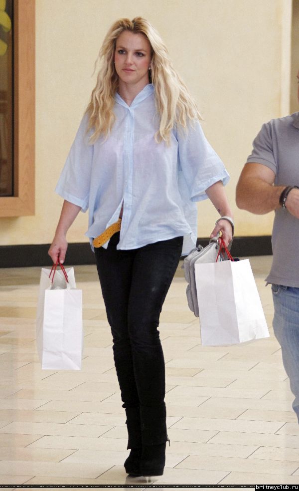 Бритни в Thousand Oaks045.jpg(Бритни Спирс, Britney Spears)