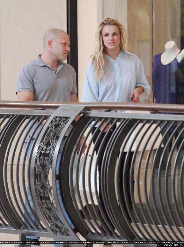 Бритни в Thousand Oaks054.jpg(Бритни Спирс, Britney Spears)
