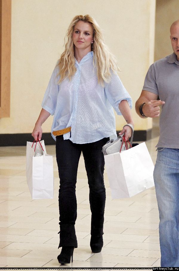 Бритни в Thousand Oaks065.jpg(Бритни Спирс, Britney Spears)