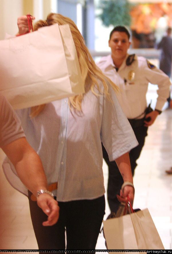 Бритни в Thousand Oaks071.jpg(Бритни Спирс, Britney Spears)