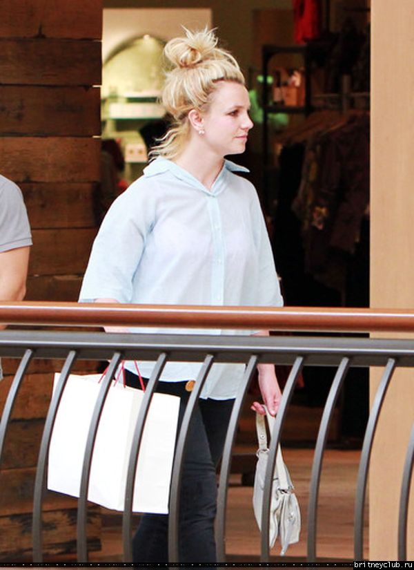 Бритни в Thousand Oaks073.jpg(Бритни Спирс, Britney Spears)