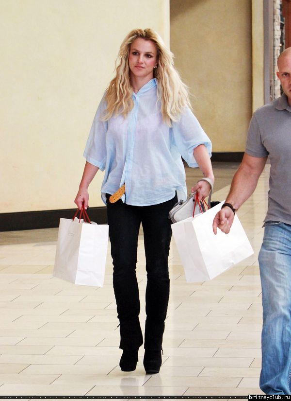 Бритни в Thousand Oaks085.jpg(Бритни Спирс, Britney Spears)