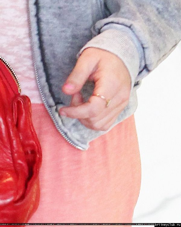 Бритни и Джейсон в Беверли Хиллз15.jpg(Бритни Спирс, Britney Spears)