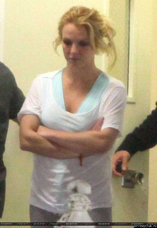 Бритни и Джейсон в Беверли Хиллз33.jpg(Бритни Спирс, Britney Spears)