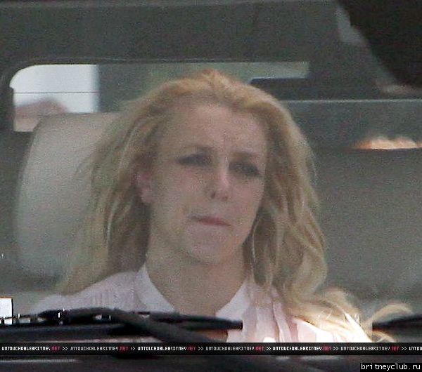 Бритни делает покупки в Лос-Анджелесе10.jpg(Бритни Спирс, Britney Spears)