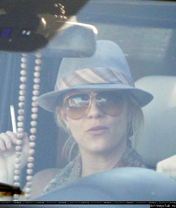 Бритни и Джейсон посещают агентство William Morris Endeavor04.jpg(Бритни Спирс, Britney Spears)