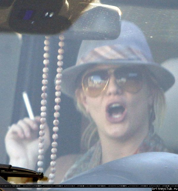 Бритни и Джейсон посещают агентство William Morris Endeavor05.jpg(Бритни Спирс, Britney Spears)