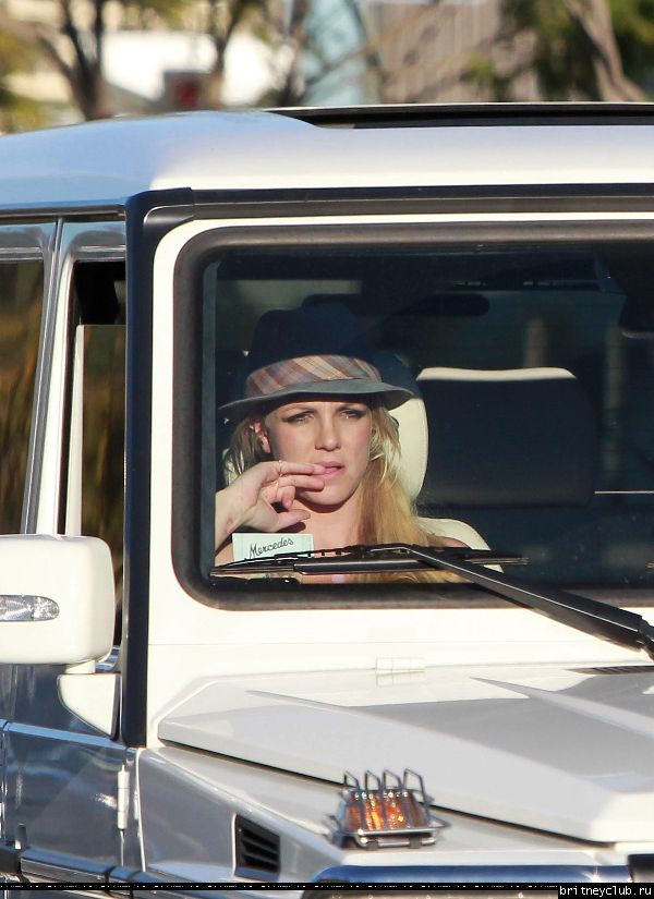 Бритни и Джейсон посещают агентство William Morris Endeavor22.jpg(Бритни Спирс, Britney Spears)