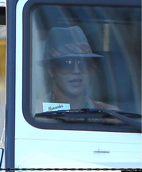 Бритни и Джейсон посещают агентство William Morris Endeavor32.jpg(Бритни Спирс, Britney Spears)