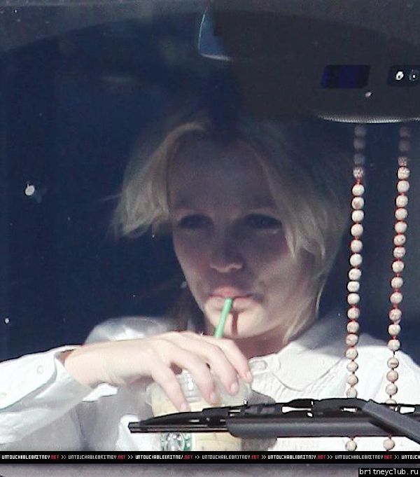 Бритни в Калабасасе06.jpg(Бритни Спирс, Britney Spears)