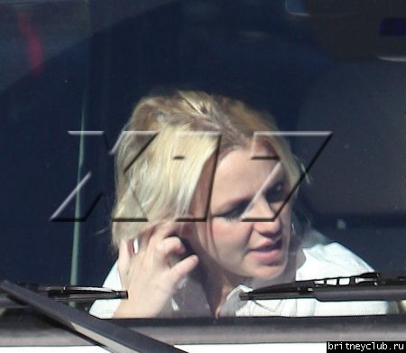 Бритни в Калабасасе15.jpg(Бритни Спирс, Britney Spears)
