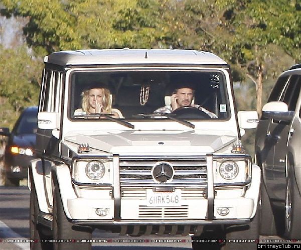 Бритни и Джейсон в Burbank15.jpg(Бритни Спирс, Britney Spears)