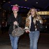 Бритни посещает кинотеатр в Калабасасе