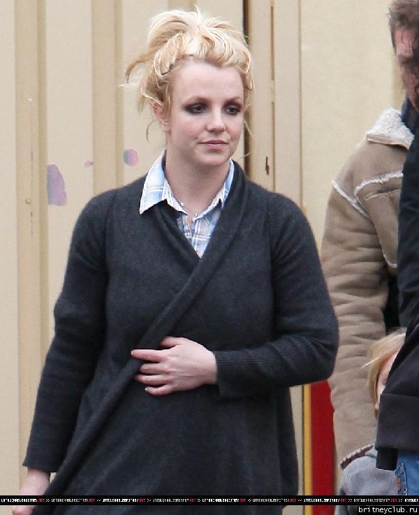 Бритни и Джейден в Вудленд Хиллз11.jpg(Бритни Спирс, Britney Spears)