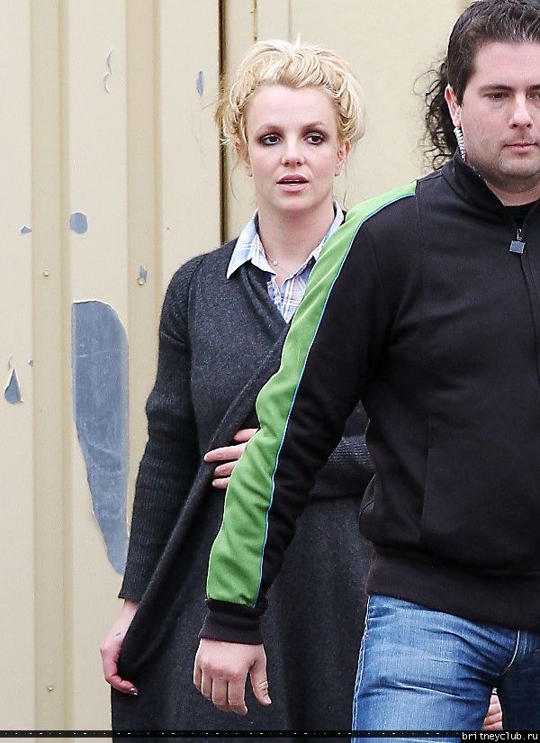 Бритни и Джейден в Вудленд Хиллз16.jpg(Бритни Спирс, Britney Spears)
