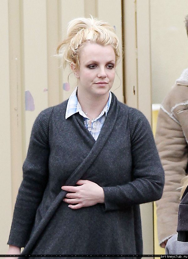 Бритни и Джейден в Вудленд Хиллз17.jpg(Бритни Спирс, Britney Spears)