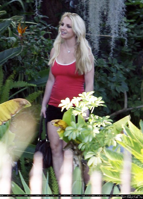 Бритни посещает студию Conway09.jpg(Бритни Спирс, Britney Spears)