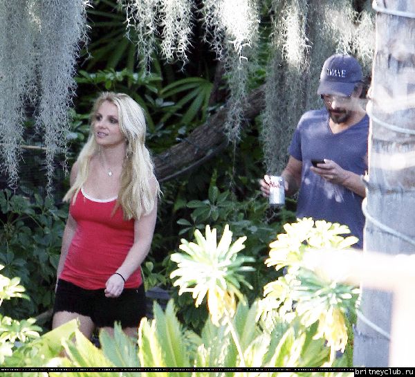 Бритни посещает студию Conway12.jpg(Бритни Спирс, Britney Spears)