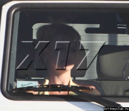 Бритни покидает студию звукозаписи в Голливуде34.jpg(Бритни Спирс, Britney Spears)