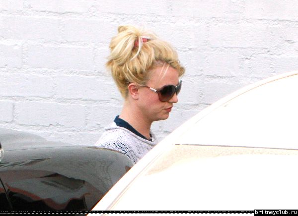 Бритни прибыла в студию Record Plant01.jpg(Бритни Спирс, Britney Spears)