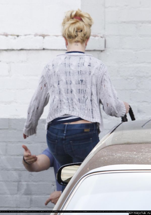 Бритни прибыла в студию Record Plant13.jpg(Бритни Спирс, Britney Spears)