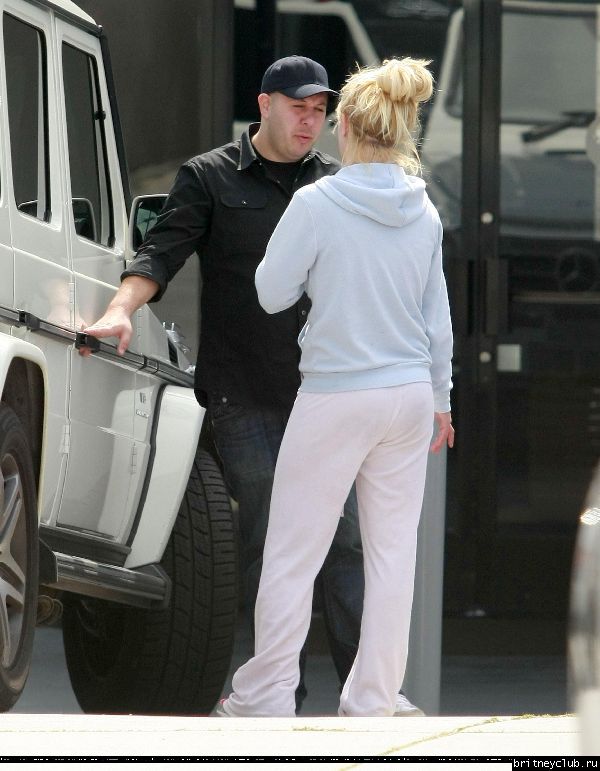 Бритни посещает студию в Бурбанке23.jpg(Бритни Спирс, Britney Spears)