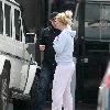 Бритни посещает студию в Бурбанке